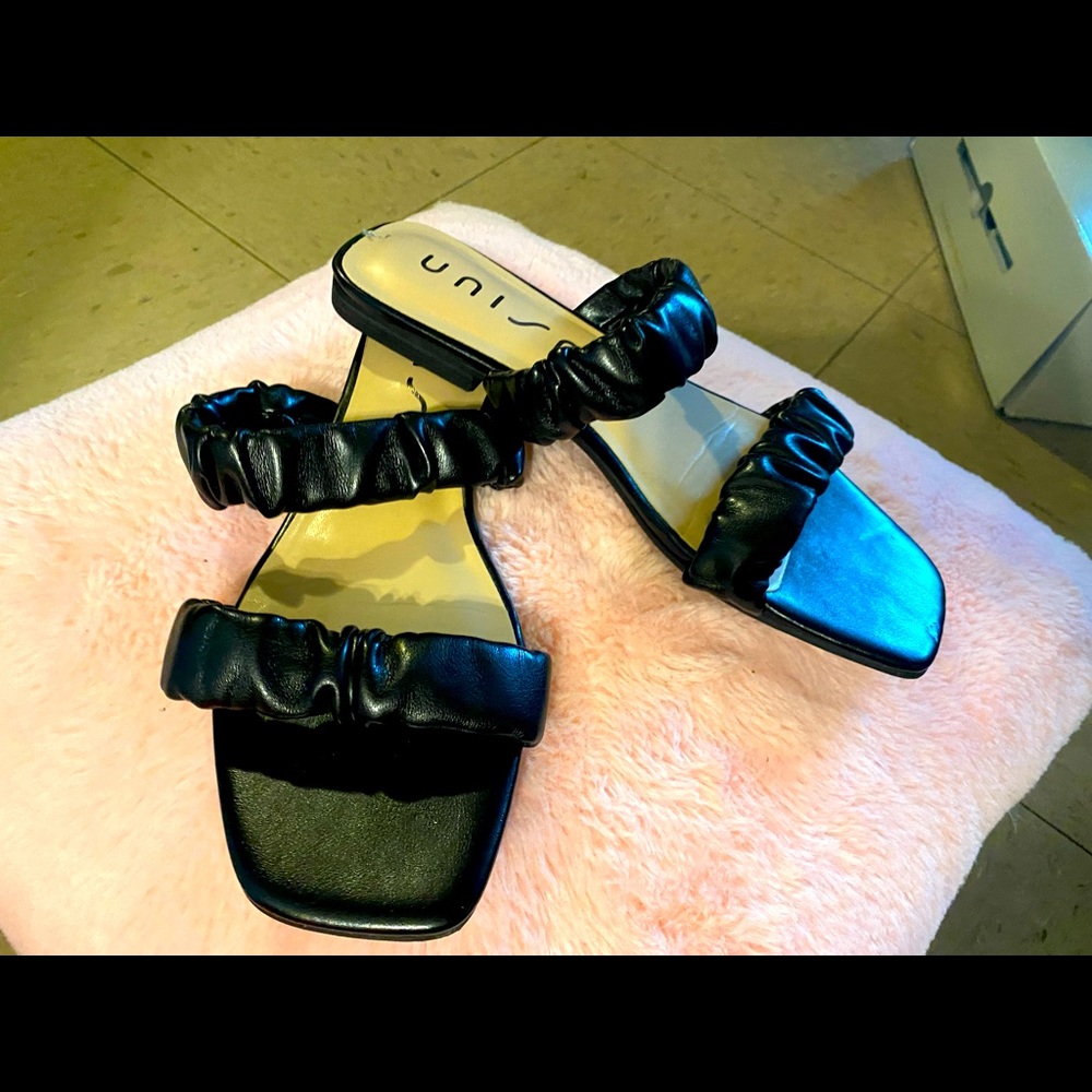 Black sandals, size 7 1/2, condition used once